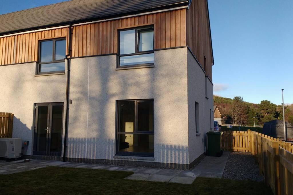 Asgard House - Modern Cosy House In The Cairngorms Villa Grantown-on-Spey ภายนอก รูปภาพ
